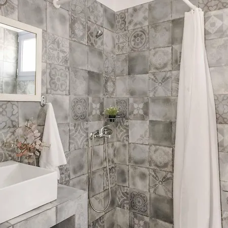 Seashell Skala Spathion